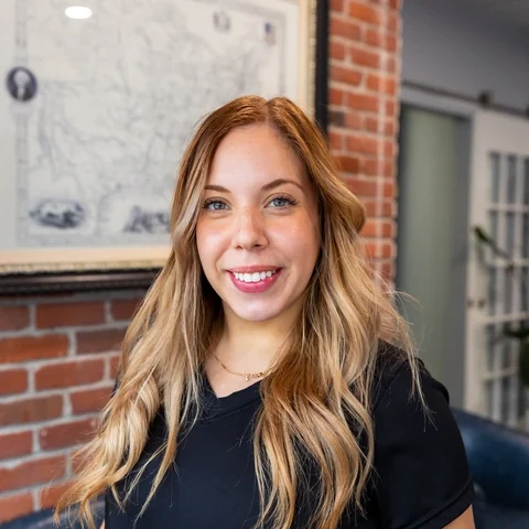Tori, Dental Assistant at Vultaggio Dental.